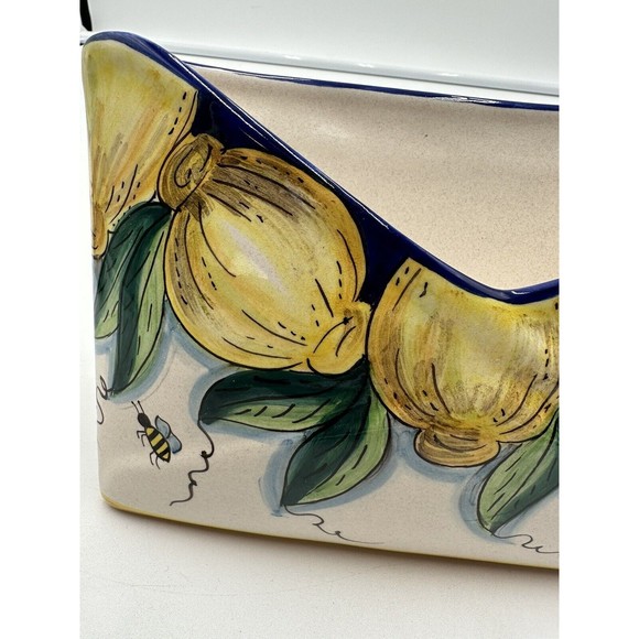 Deruta Italy Pottery Mail Planter/Letter Holder 9 x 6 x 4 Bees Signed Fratelli - Picture 2 of 7